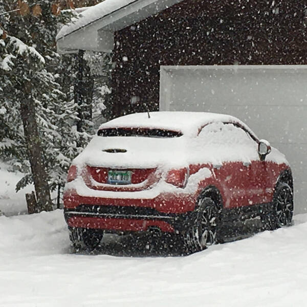 The Auto-start feature made the 500x seem to thumb its nose at 6 inches of snow and 20 below. Photo credit: John Gilbert