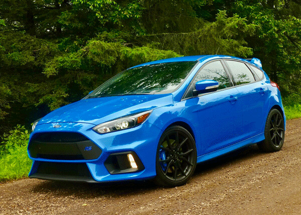 Ford Focus RS looks racy, and IS racy -- far more than just a $40,000 Focus. Photo credit: John Gilbert