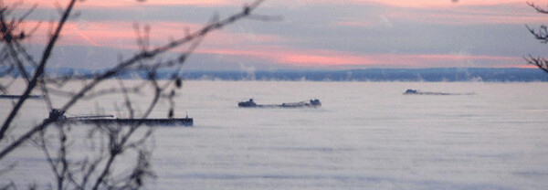 Ships wait outside the Duluth-Superior harbor in early January. Photo credit: Richard Thomas