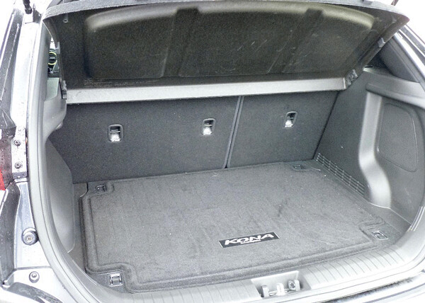 Hatch discloses roomy storage, even without folding down the rear seats. Photo by: John Gilbert