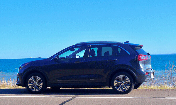 Niro has silhouette of compact SUV, but even Motor Trend doesn't know how to classify it. Photo credit: John Gilbert
