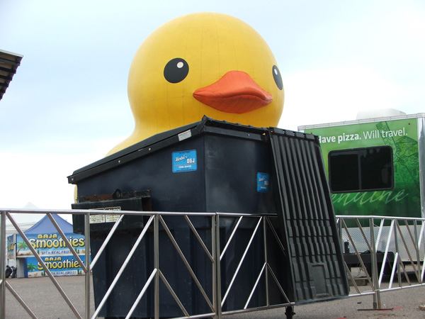 Dumpster duck at Bayfront. Photo credit: John Ramos