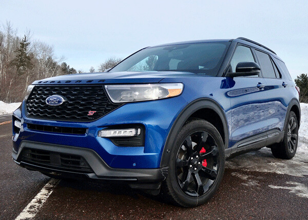 Stylishly blunt nose indicates the 2020 Explorer ST is coming your way. Photo credit: John Gilbert
